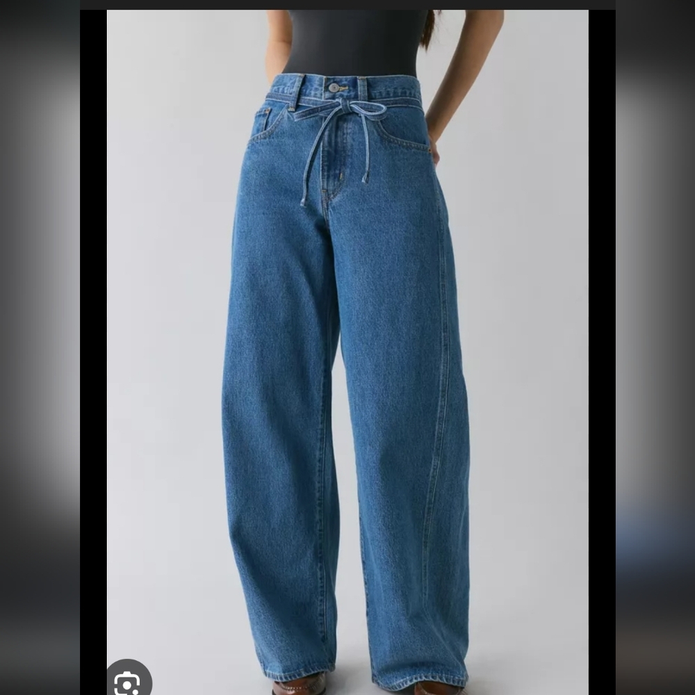Levis Straight X Large Waist Band Jeans Size 27 ×29